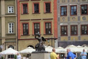 old city warsaw (1)